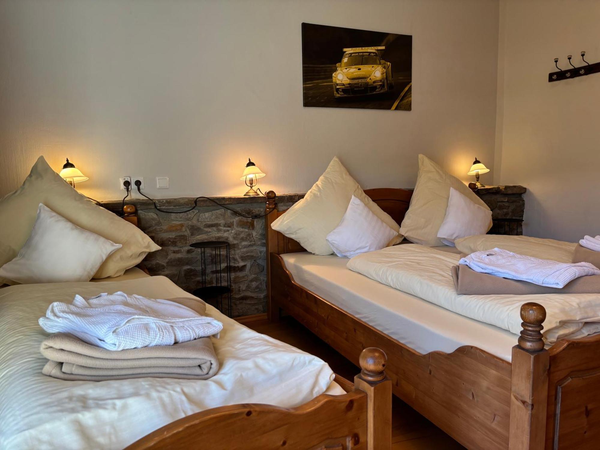 Ferienwohnung Zur Scheune Lind  Exteriér fotografie